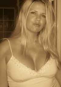 lonely horny female to meet in Wildomar